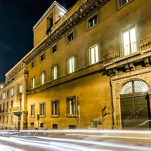 https://hotel-2000-roma.it-romehotels.com